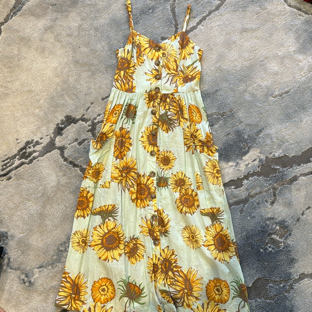 Urban Outfitters Cooperative Linen Dress in Sunflower Print Sz S
